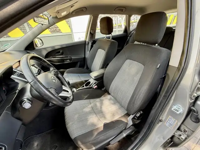 Kia Ceed view 11
