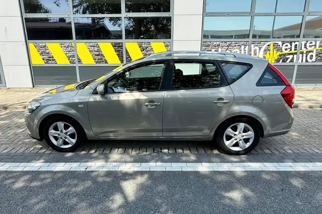 Kia Ceed view 15