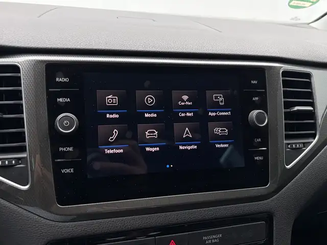 Volkswagen Golf Sportsvan view 11