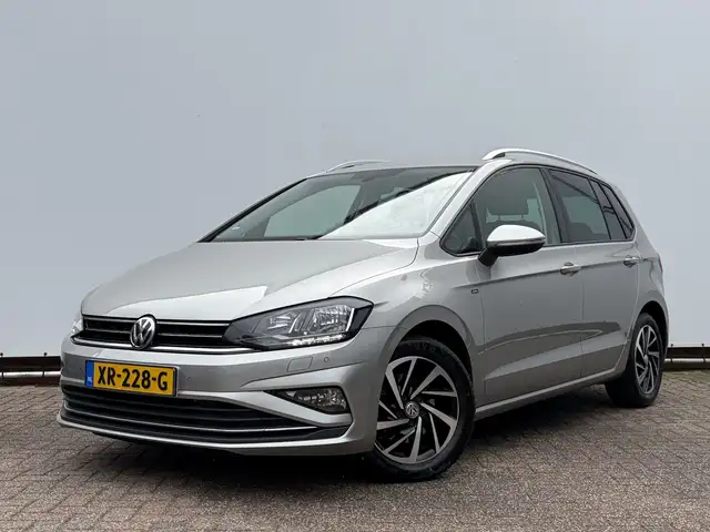 Volkswagen Golf Sportsvan view 12