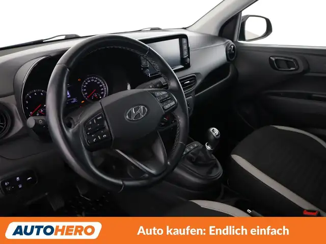 Hyundai i10 view 11