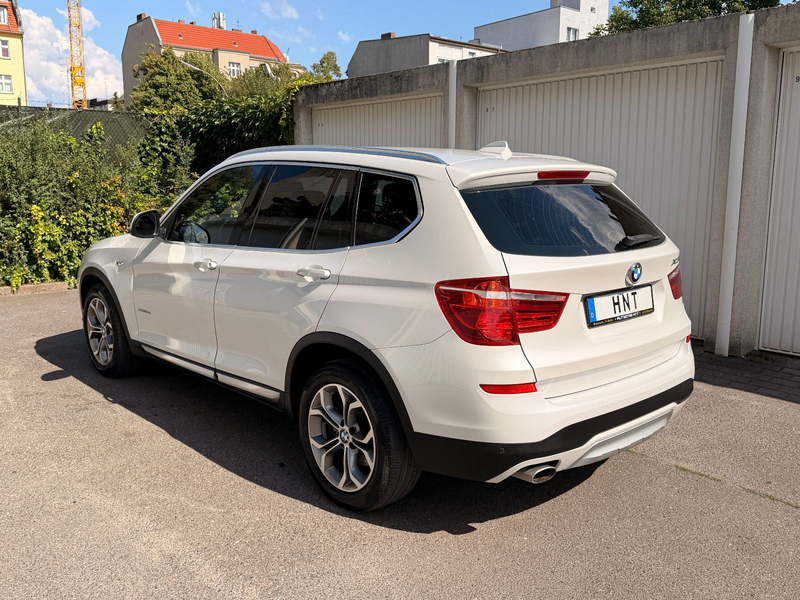 BMW X3 xDrive 20d X-Line Leder R-Cam Head Up Keyless — photo 4
