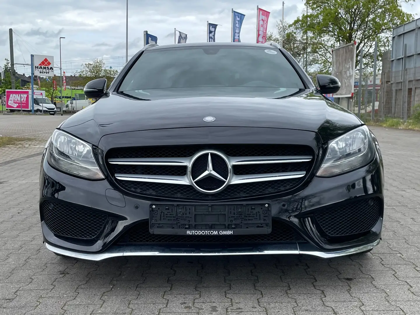 Mercedes-Benz C 200 T AMG Line 19 ZOLL Fekete - 1