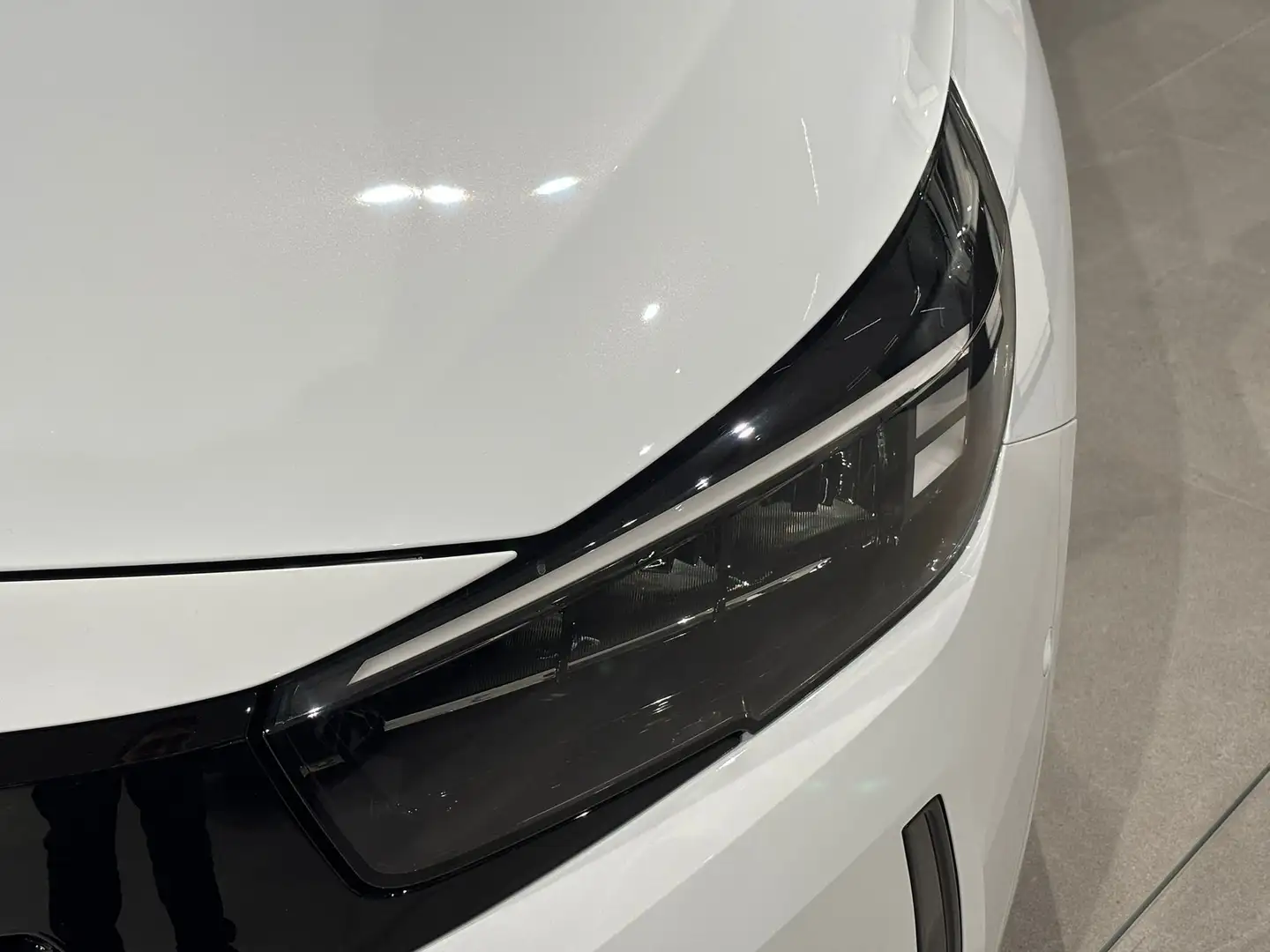 Opel Corsa Corsa 1.2 Yes s promo ROTTAMAZIONE E FINANZIAMENTO Bianco - 2