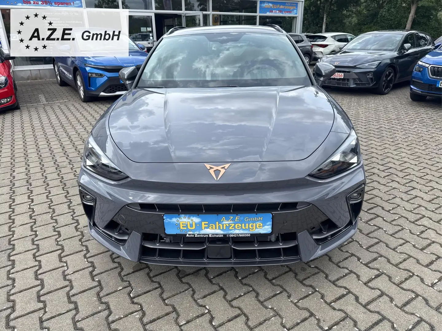 CUPRA Leon VZ 2.0 TSI DSG 4x4 *NAVI*LED*EL.KLAPPE*AHK*SOUN... Сірий - 2