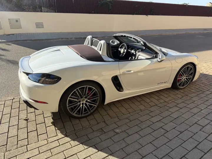 Porsche 718 BOXSTER GTS 4.0 2023, foto 6