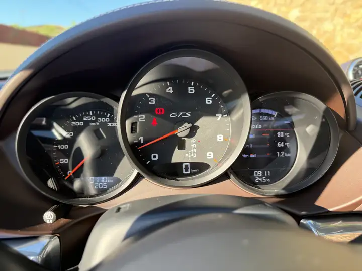 Porsche 718 BOXSTER GTS 4.0 2023, foto 2