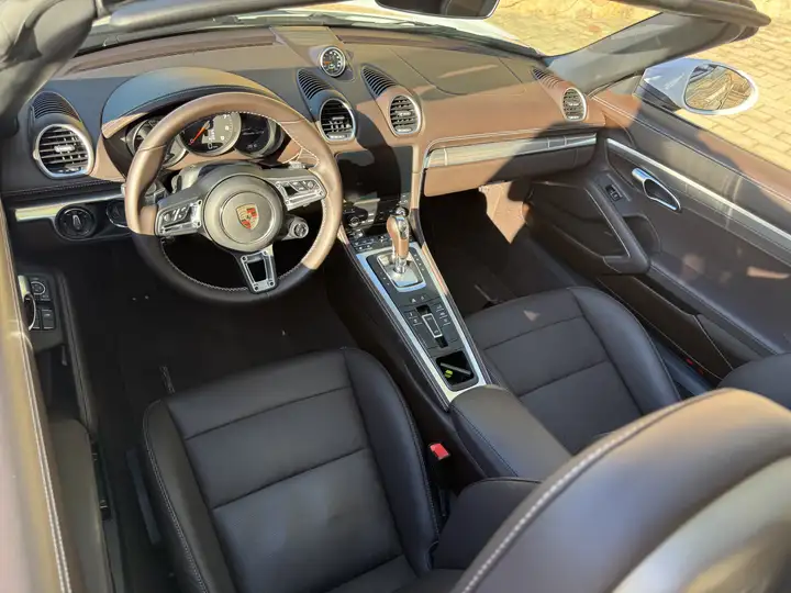 Porsche 718 BOXSTER GTS 4.0 2023, foto 4