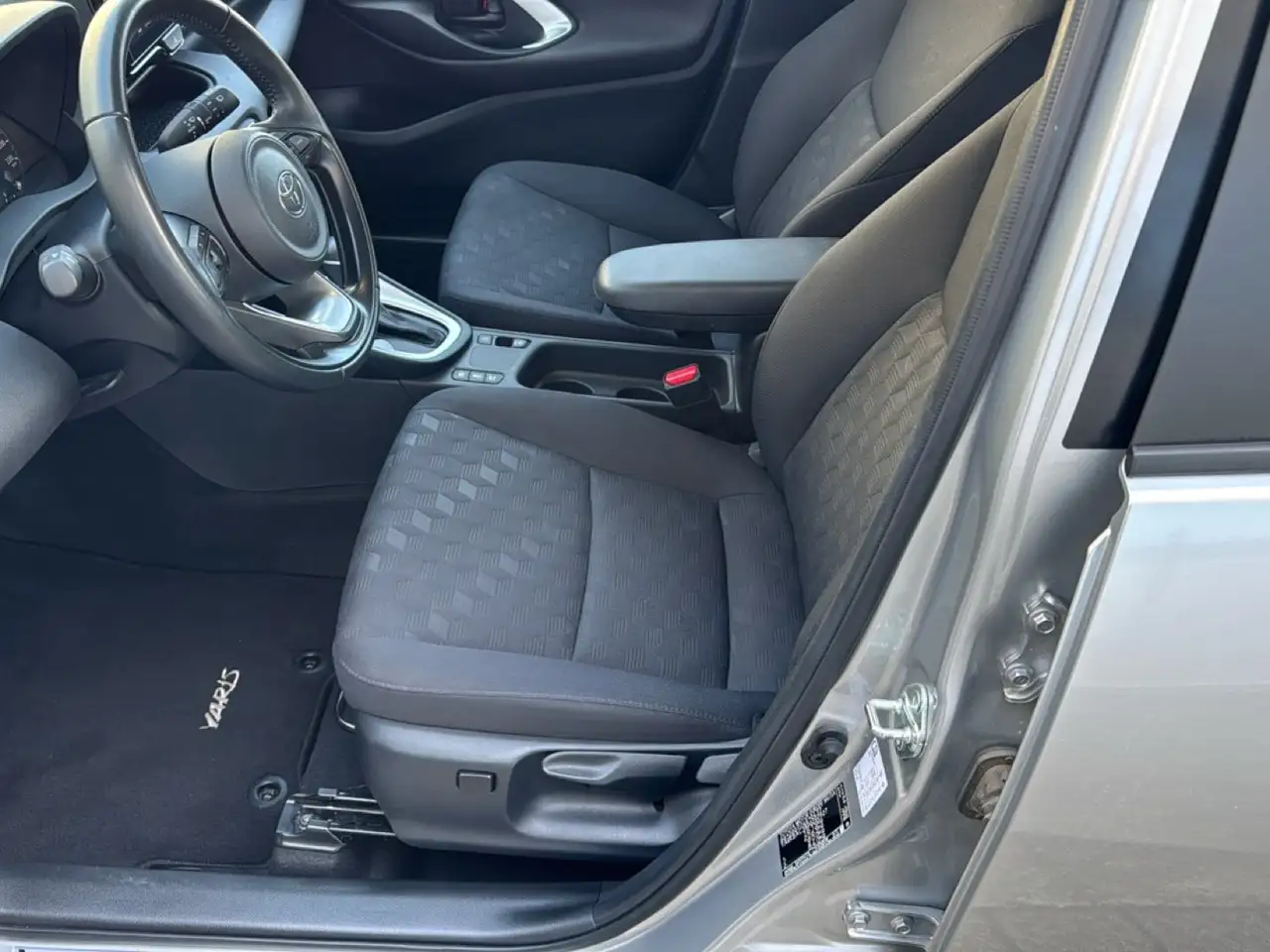 Toyota Yaris 1.5h Active, миниатюра 9