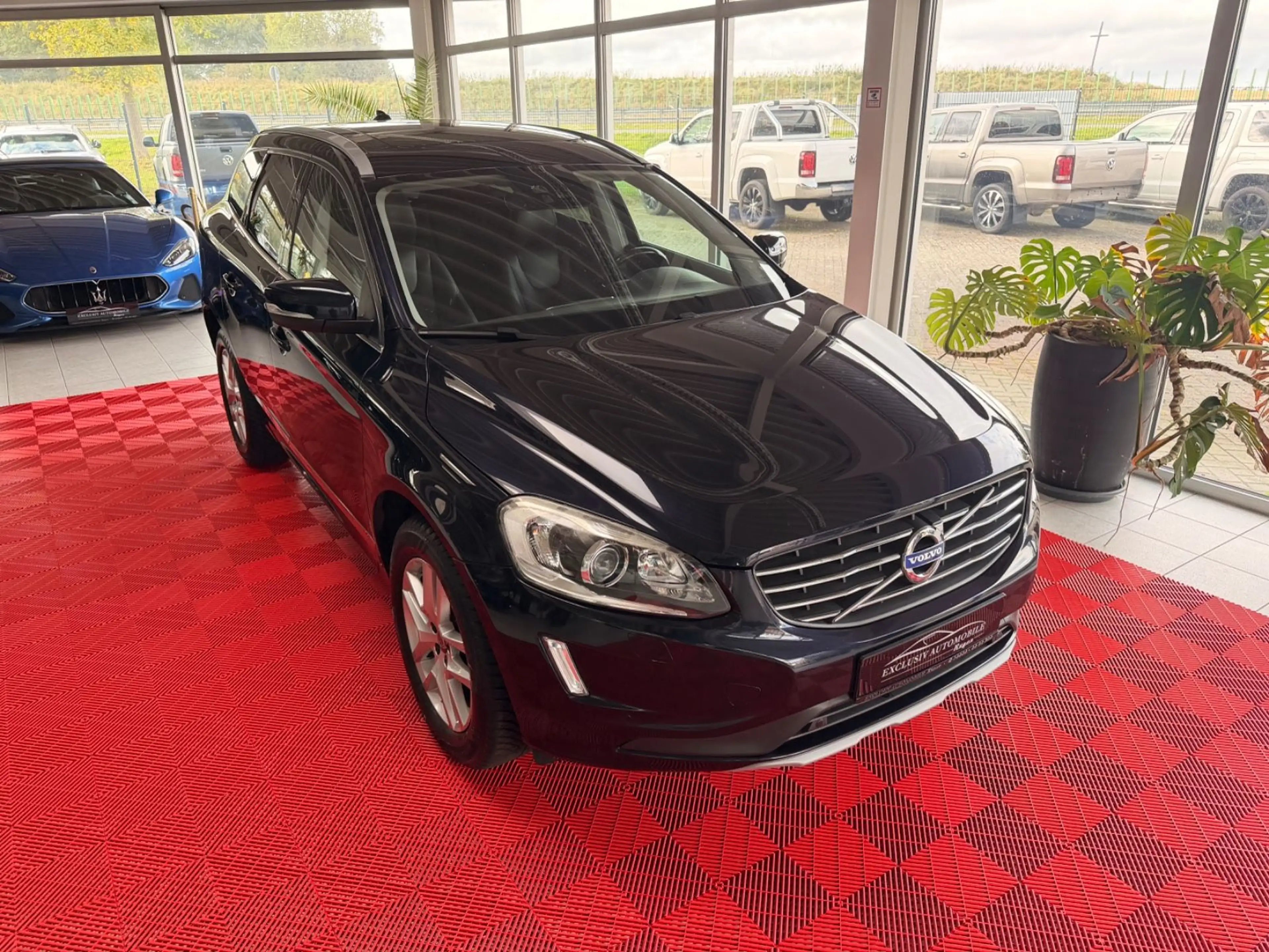 Volvo XC60 XC60 Summum AWD Leder Xenon — photo 5