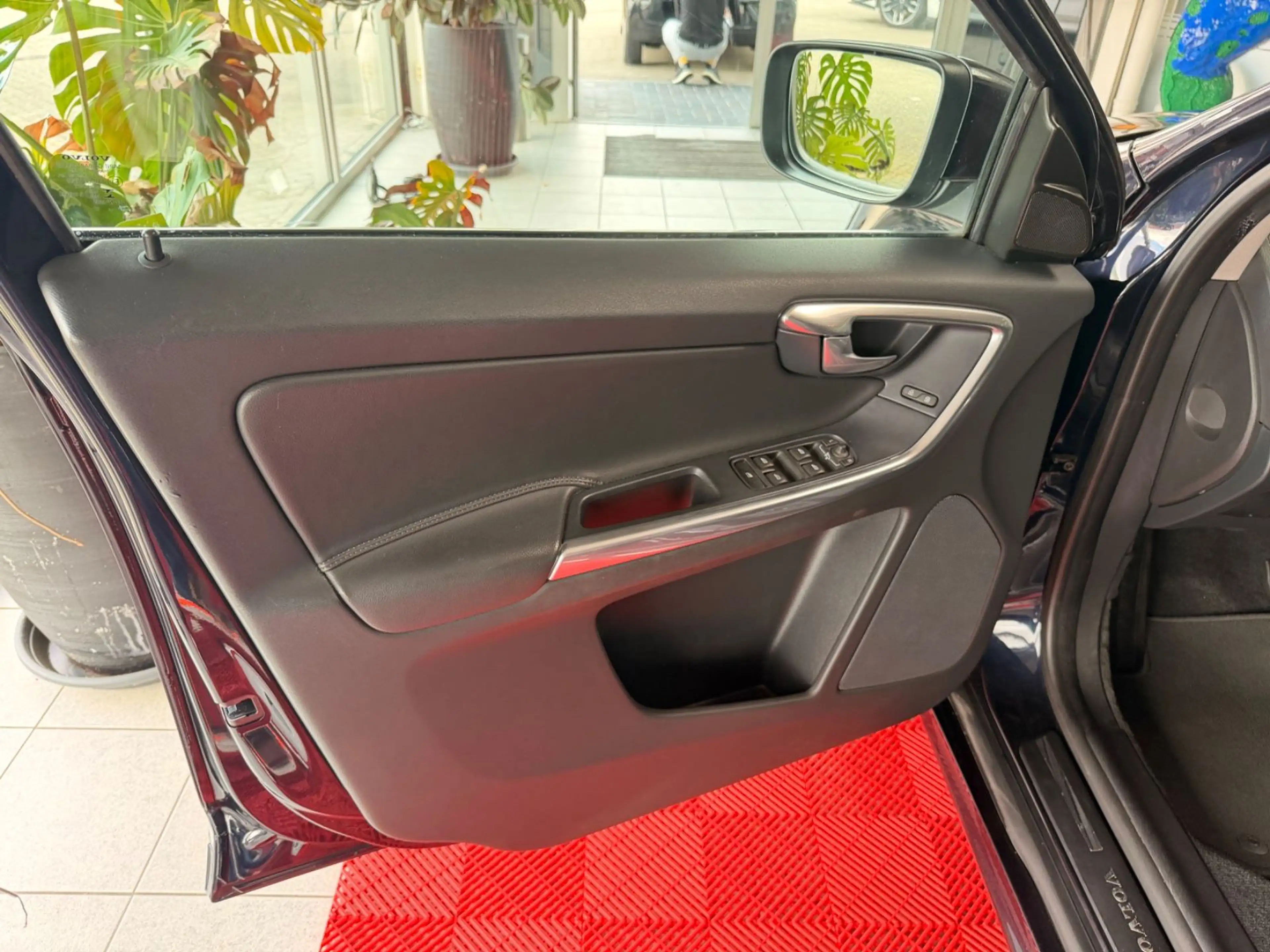Volvo XC60 XC60 Summum AWD Leder Xenon — photo 11