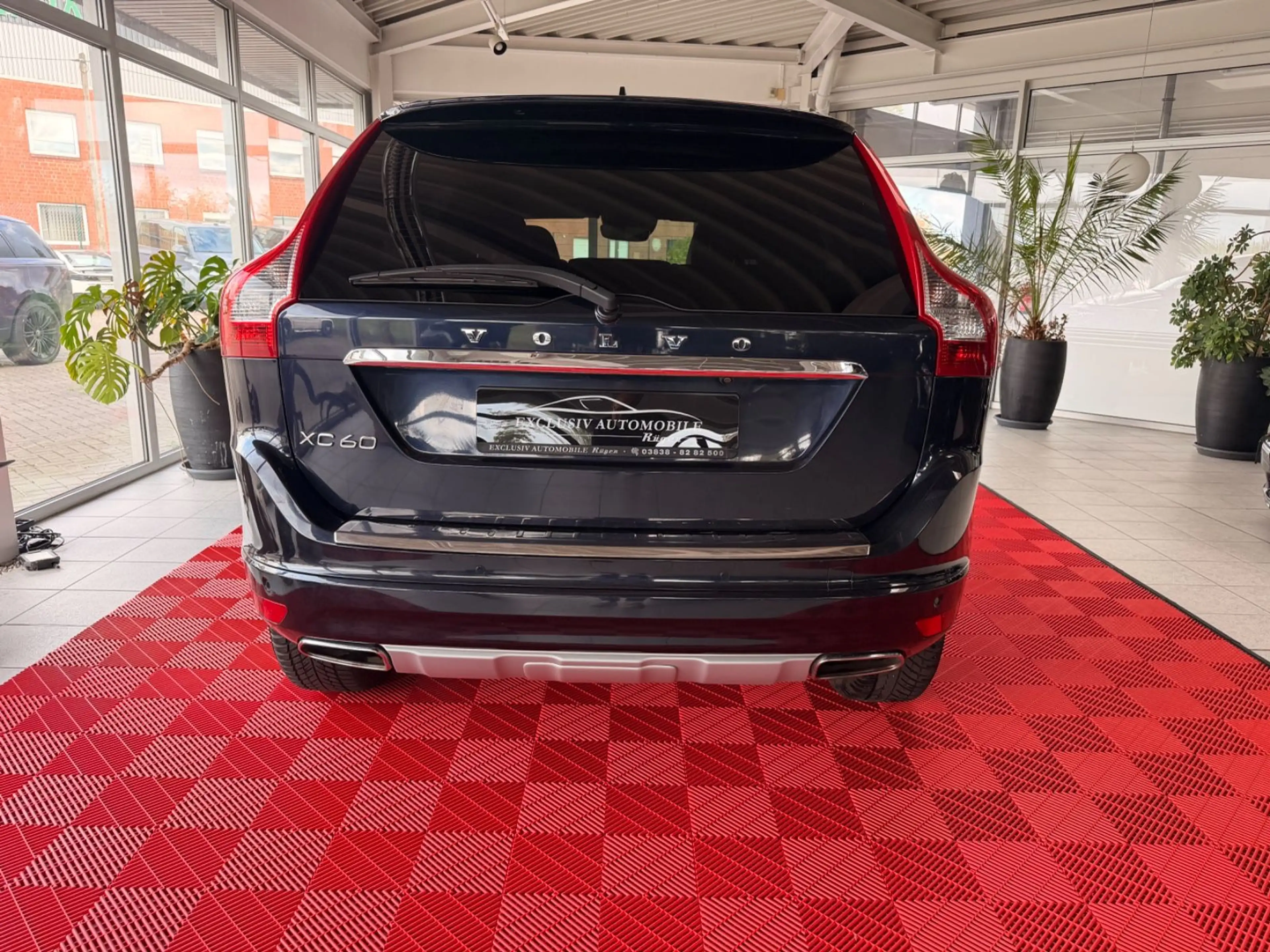Volvo XC60 XC60 Summum AWD Leder Xenon — photo 9