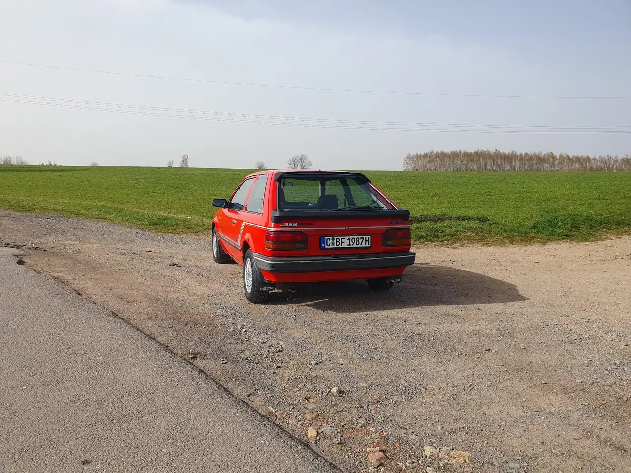 Mazda 323 1.3 LX, foto 7