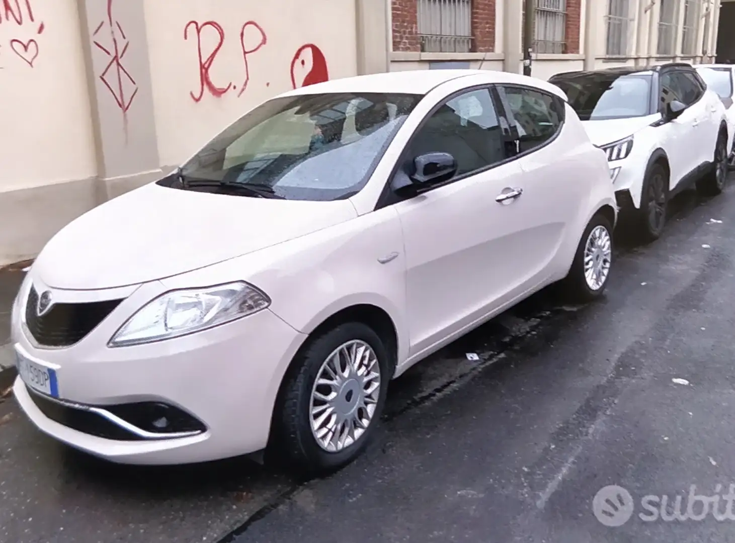 Lancia Y Y 1.2 LS - 1