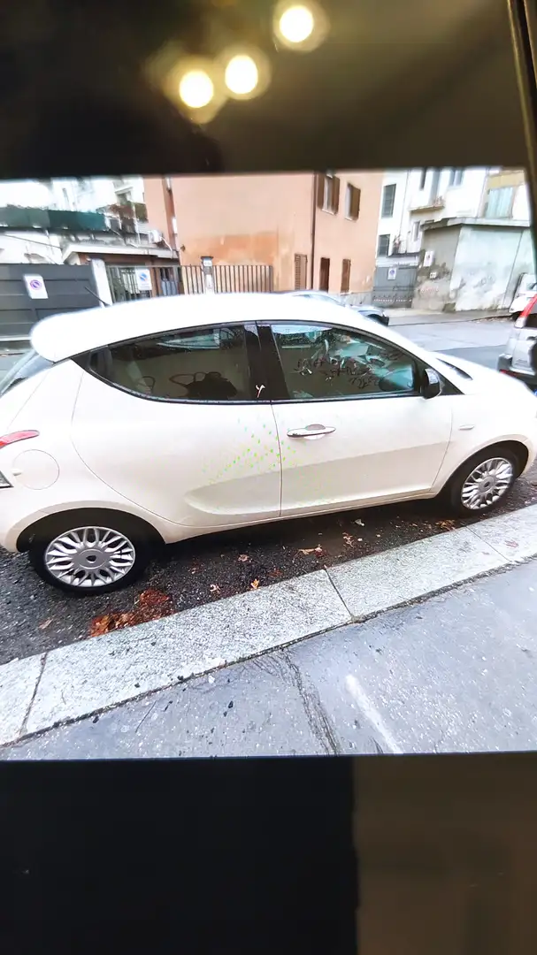 Lancia Y Y 1.2 LS - 2