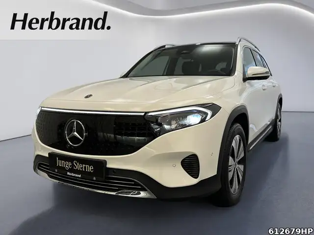 Mercedes-Benz EQB 4M Progressive Carplay 360 Distronic DAB
