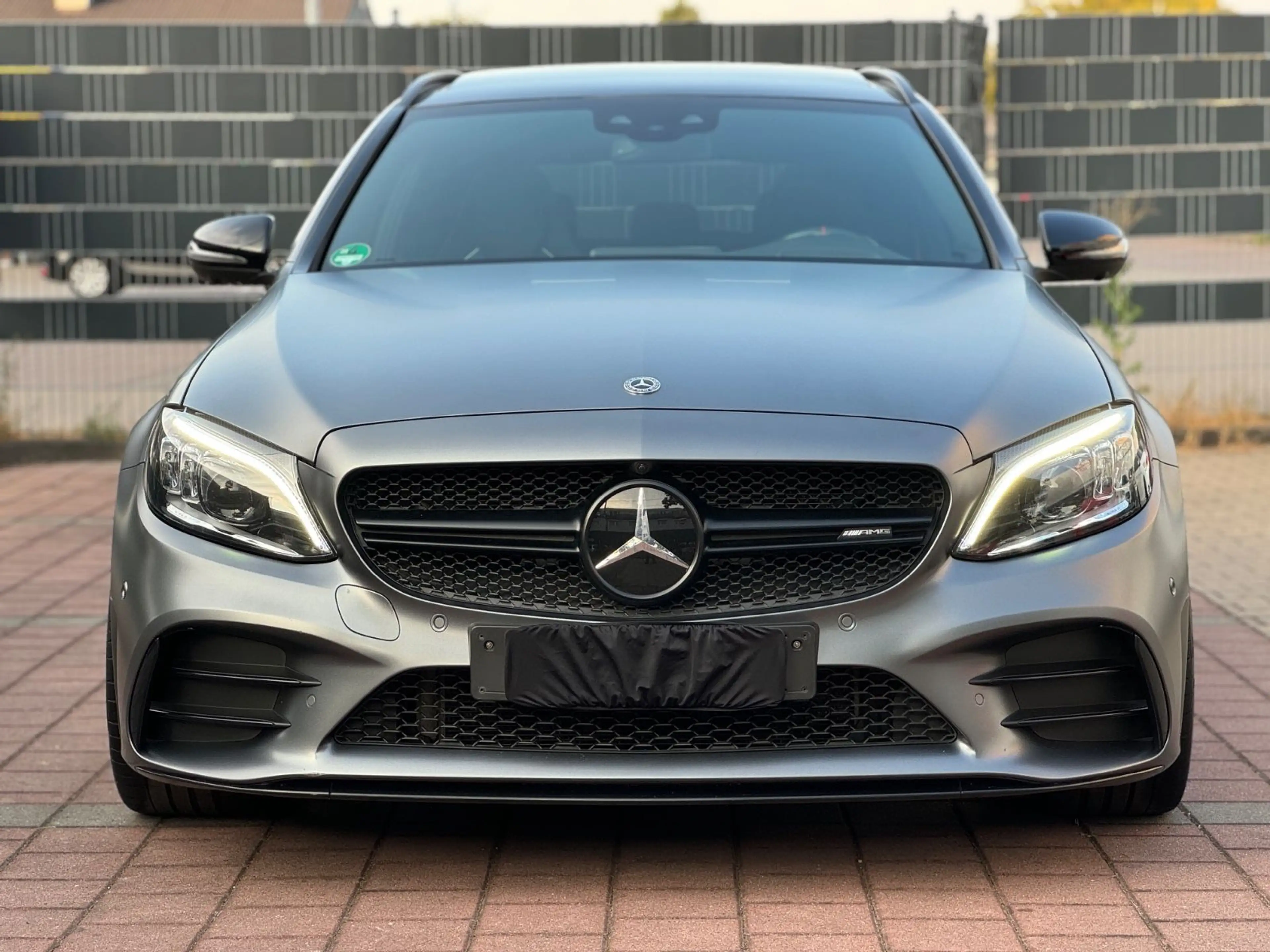 Mercedes-Benz C 43 AMG Aut. MATT/PERFOR-SCHALENSITZE/PANO/HEAD-UP/360° — photo 6