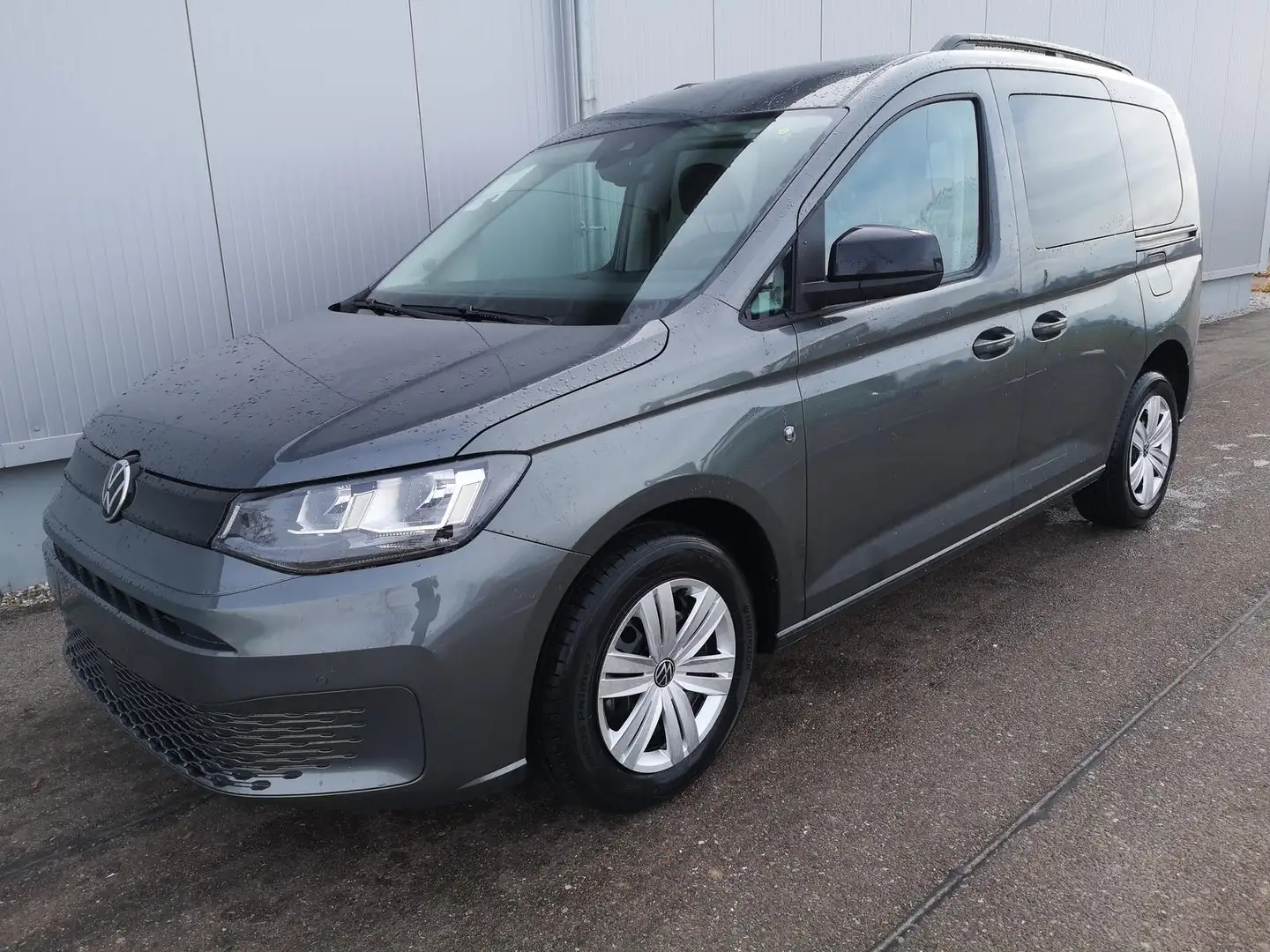Volkswagen Caddy Family 2.0 TDI APP ACC PDC Kamera AHK DR Gris - 1