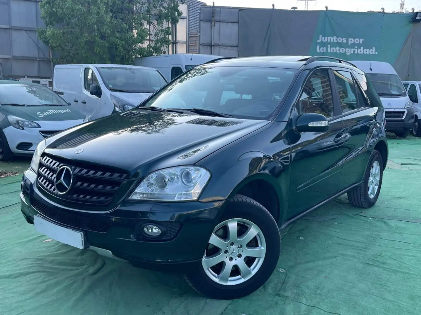 Mercedes-Benz ML 320 320CDI Aut. Vert - 1