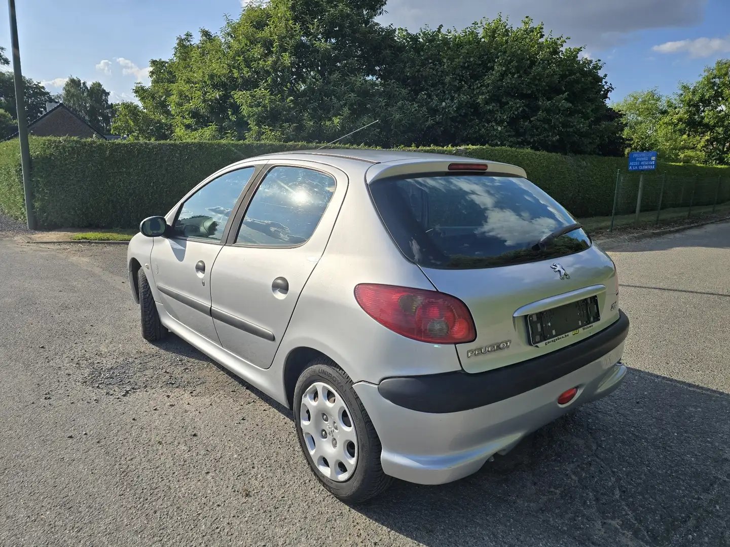 Peugeot 206 1.4i Generation!!!! 30000 kilomètres!!! eta neuf - 2
