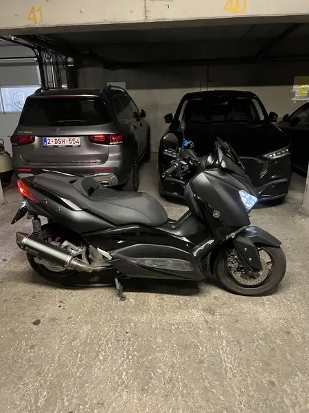 Yamaha X-Max 125 - foto 2