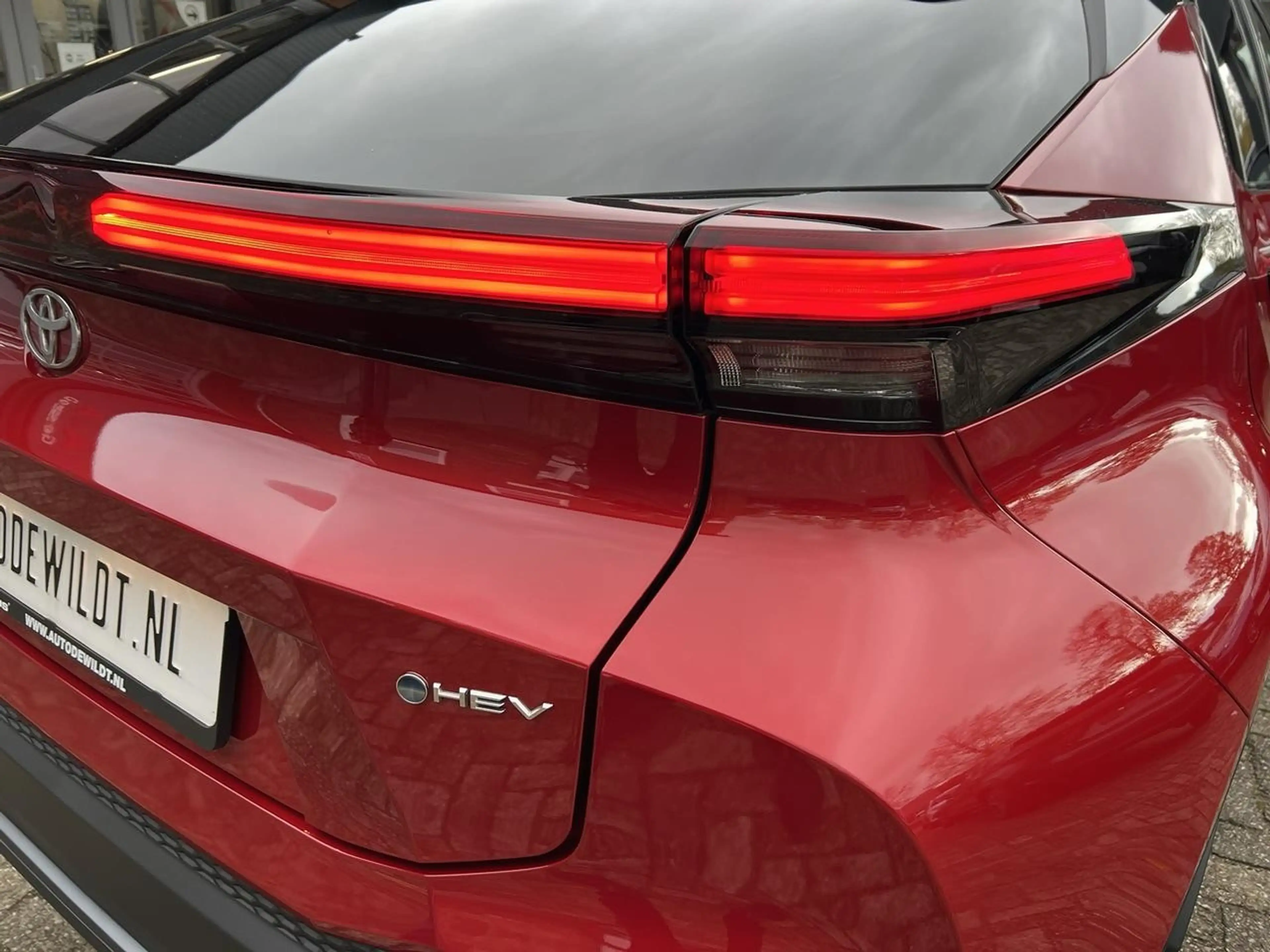 Toyota C-HR 1.8 Hybrid 140 Style Bi-tone + FABRIEKSGARANTIE — photo 7