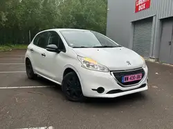 Peugeot 208 1.0 VTi 68ch BVM5 Busines