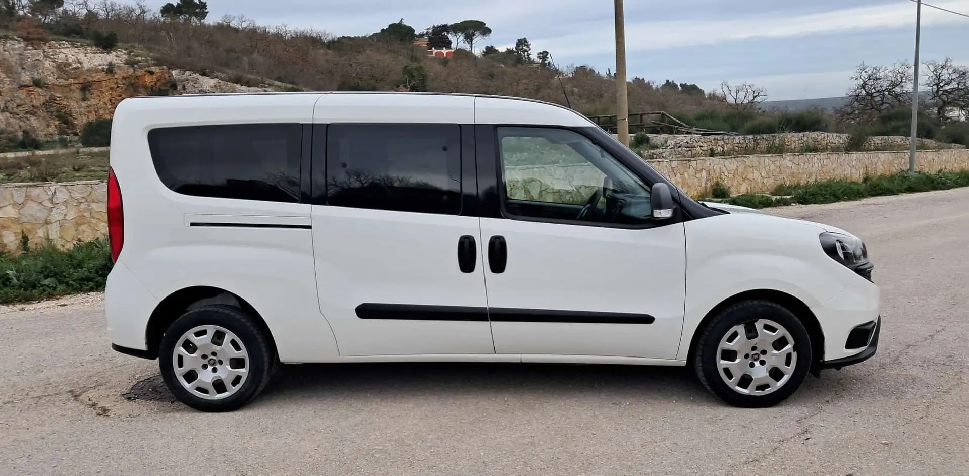 Fiat Doblo 3ª serie S&S Combi Maxi N1 Lounge (IVA ESPOSTA) Bianco - 2