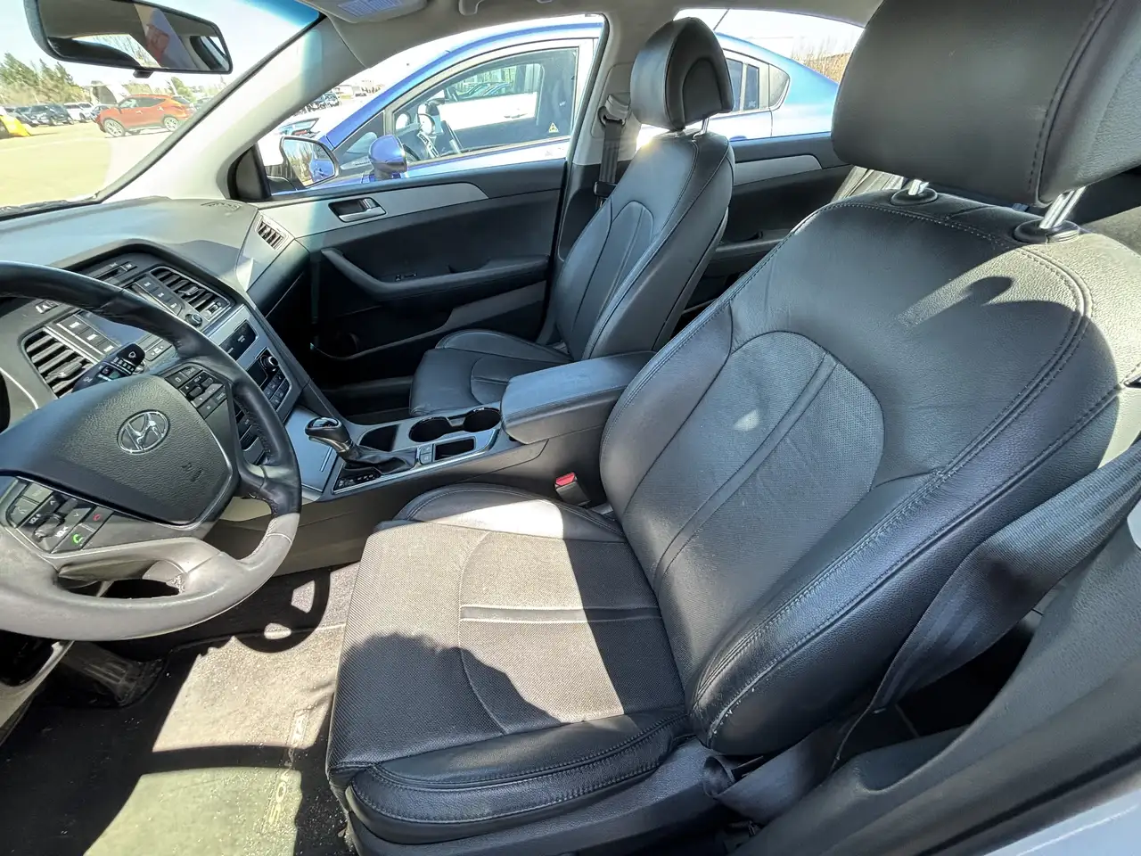 Hyundai SONATA снимка Hyundai SONATA