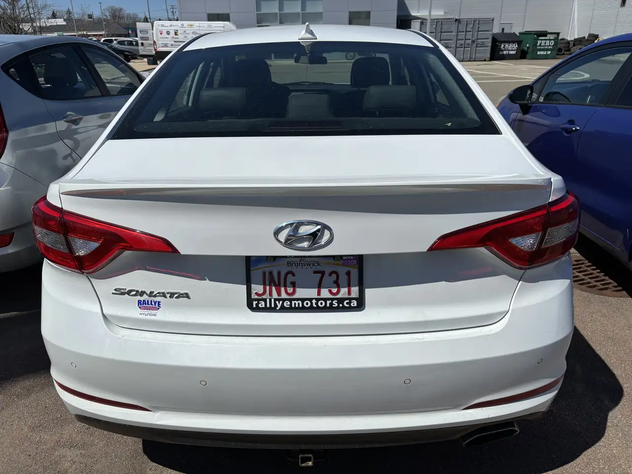 Hyundai SONATA снимка Hyundai SONATA
