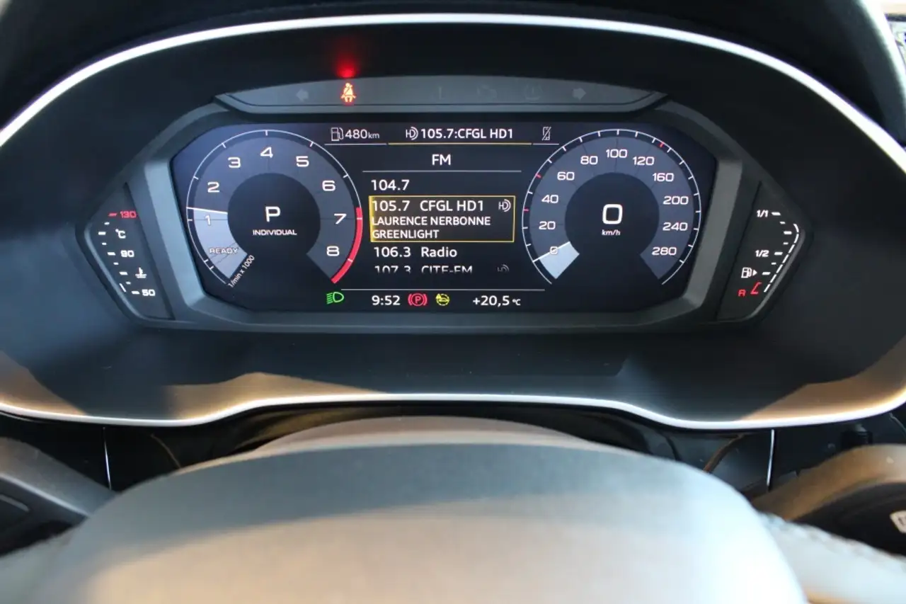 Audi Q3 снимка Audi Q3