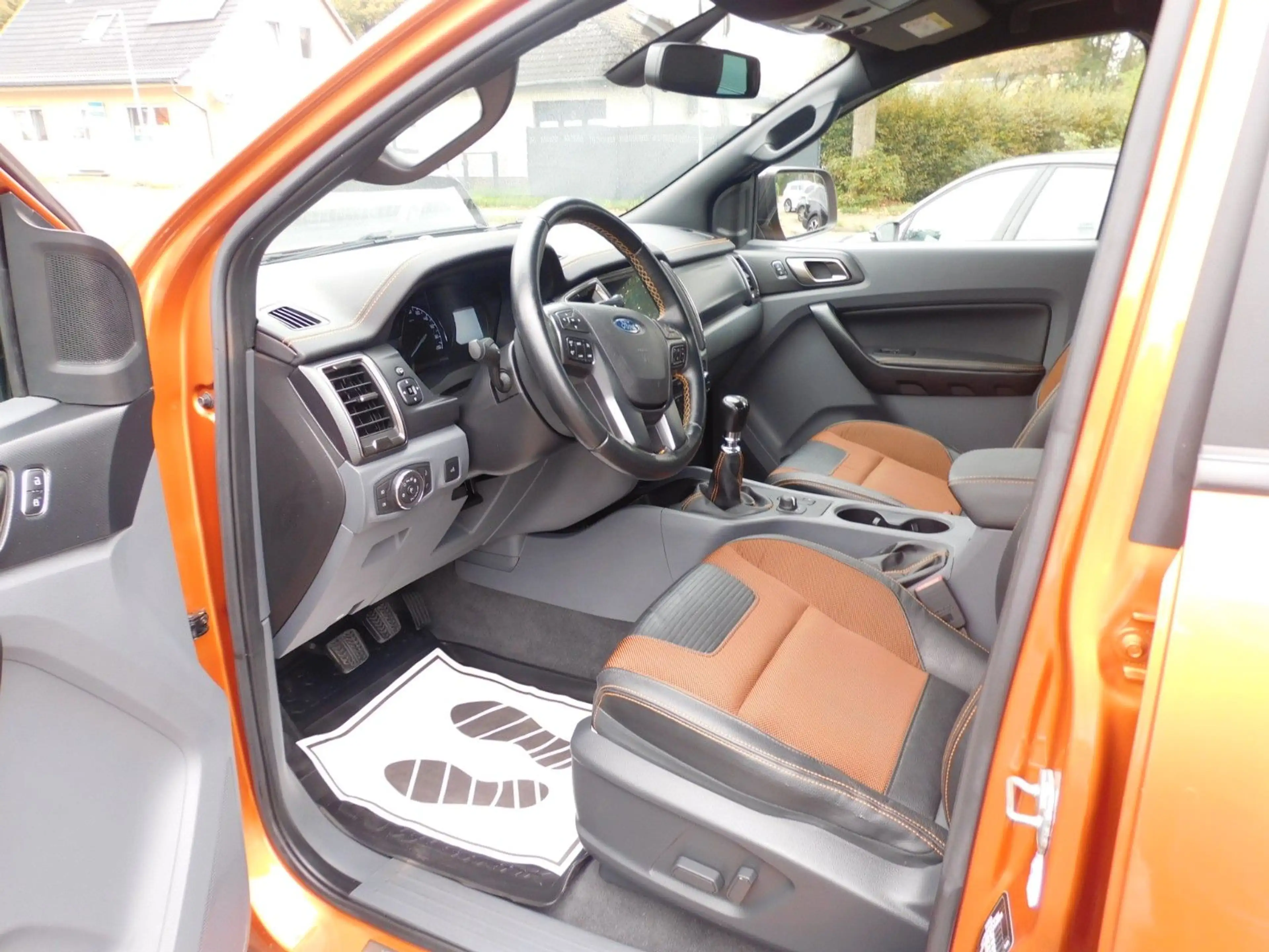 Ford Ranger Wildtrak Doppelkabine 4x4 AHK — photo 6