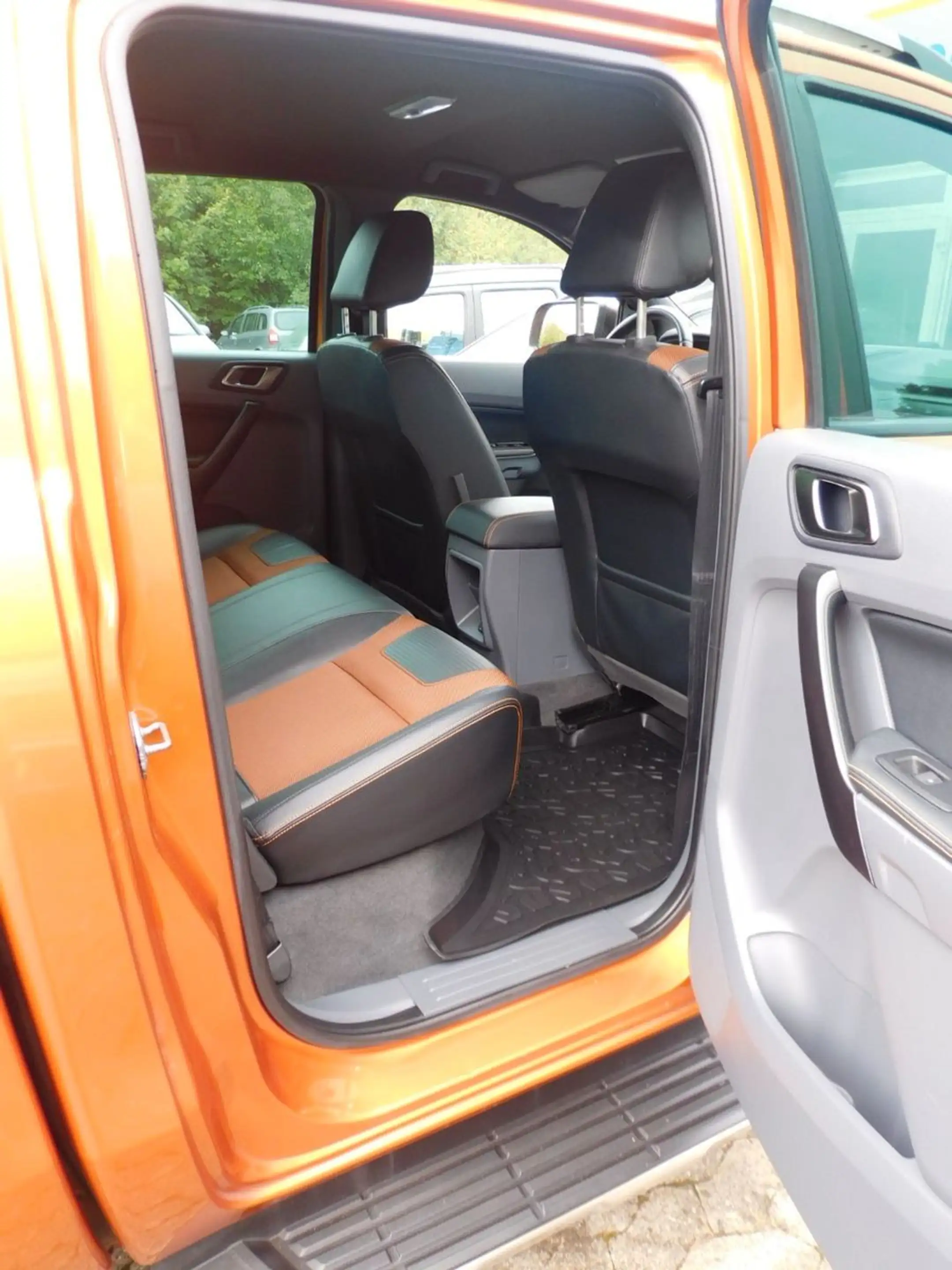 Ford Ranger Wildtrak Doppelkabine 4x4 AHK — photo 29