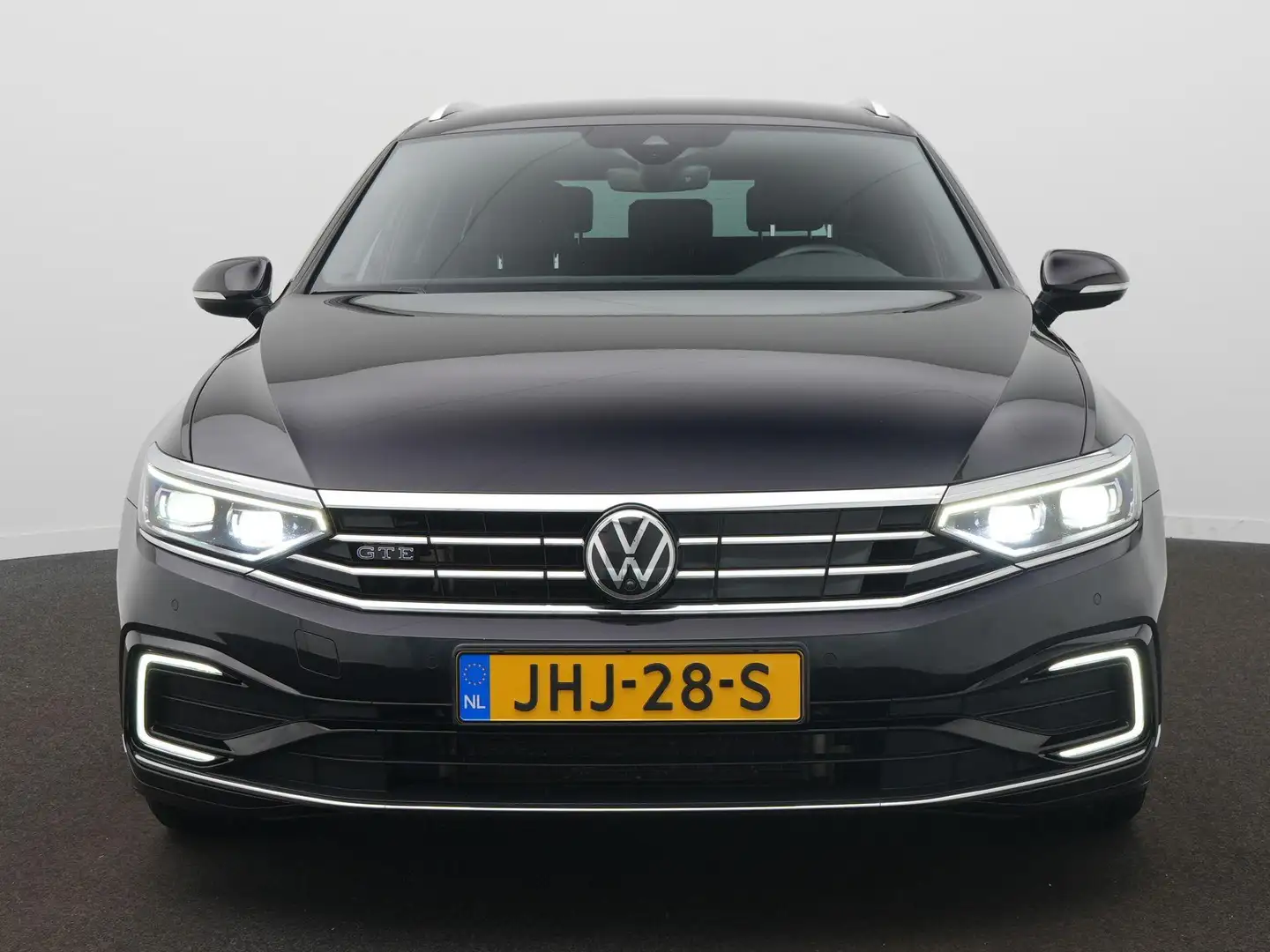 Volkswagen Passat Variant 1.4 TSI PHEV GTE Business / Elek. Trekhaak / Virtu Zwart - 2