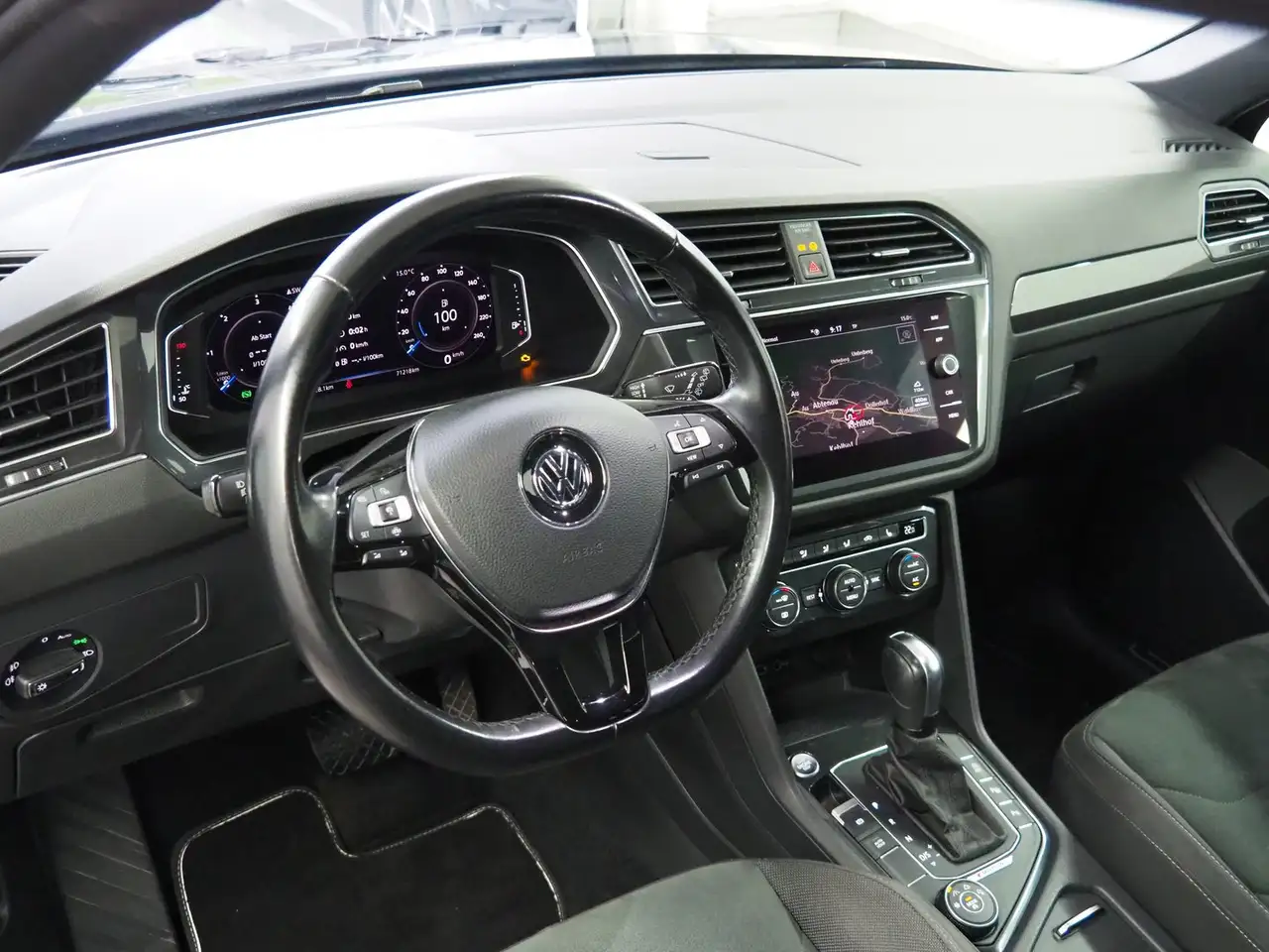 Volkswagen Tiguan VW Tiguan Alls. HL TDI 4MOTION DSG 5-Sitzer, миниатюра 3