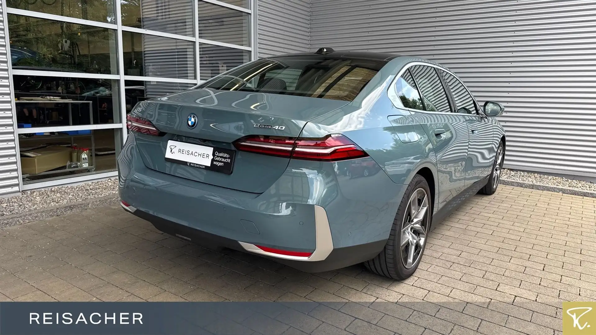 BMW i5 I5 A EDRIVE40 Pano AHK adLED RüKa 19"LM Grün - 2
