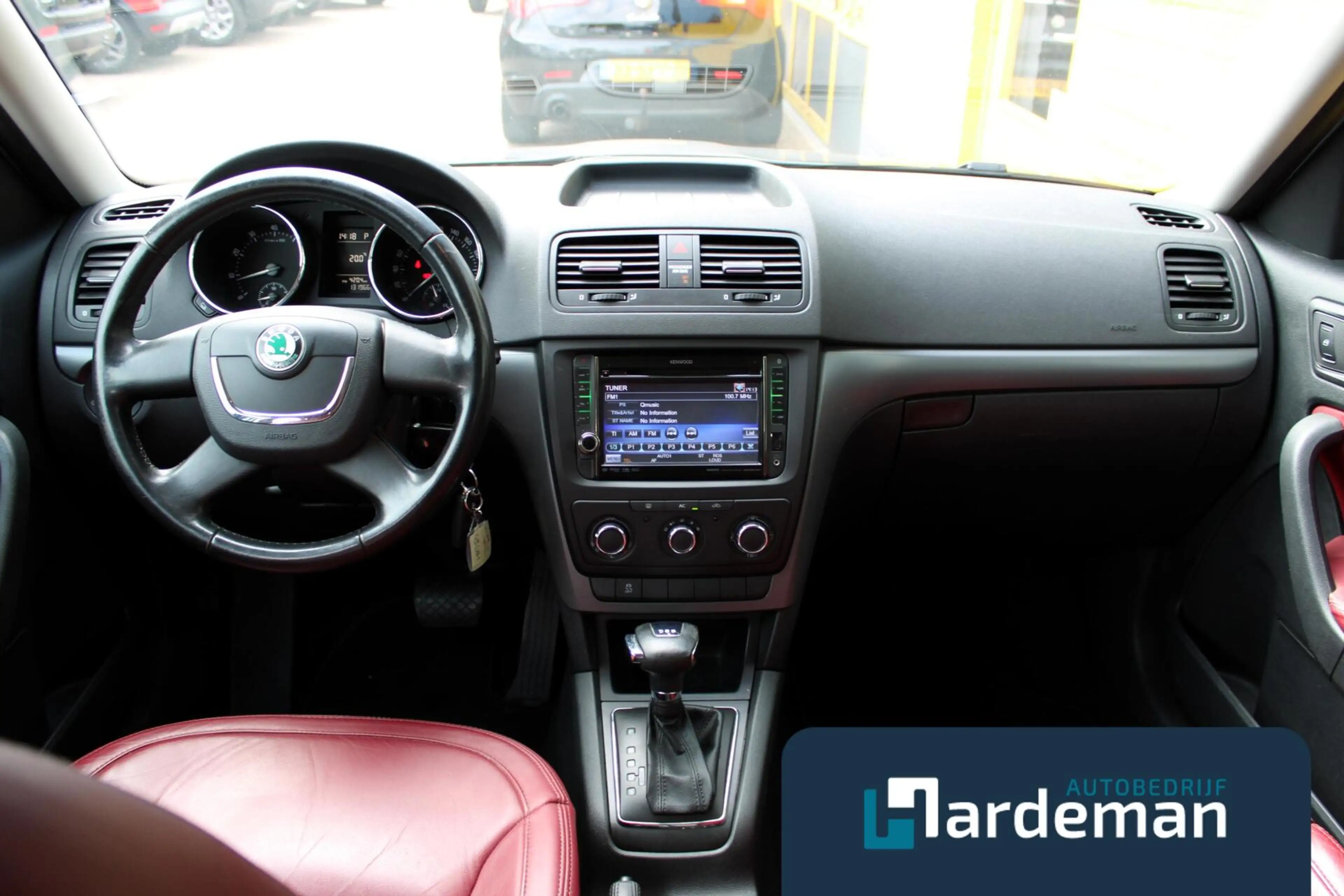 Skoda Yeti 1.2 TSI Automaat Airco Trekhaak — photo 2