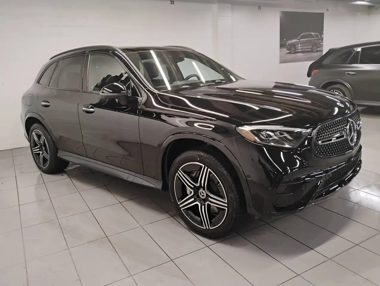 Mercedes-Benz GLC снимка Mercedes-Benz GLC