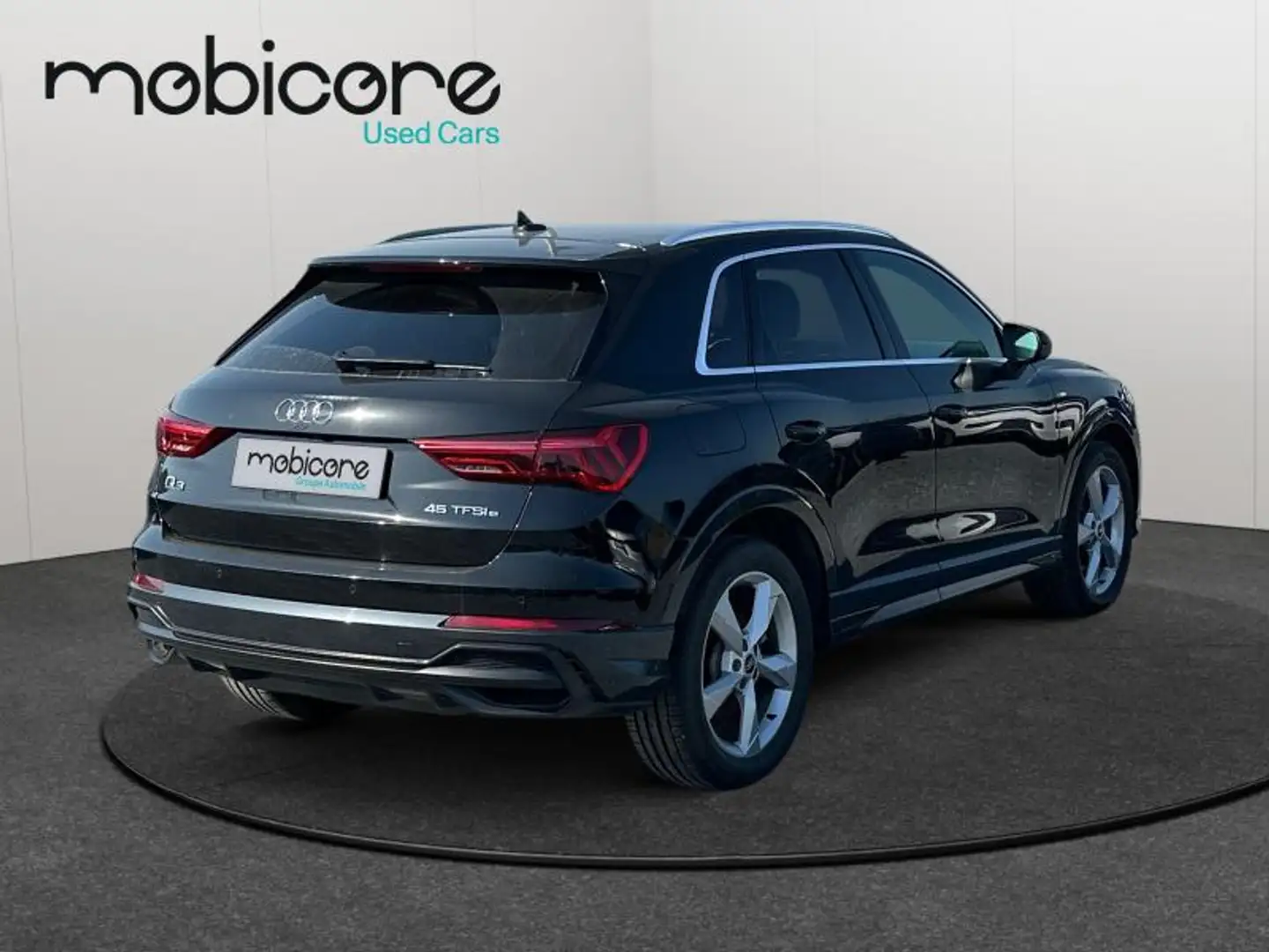 Audi Q3 45 TFSIe SLINE / Hybride Noir - 2