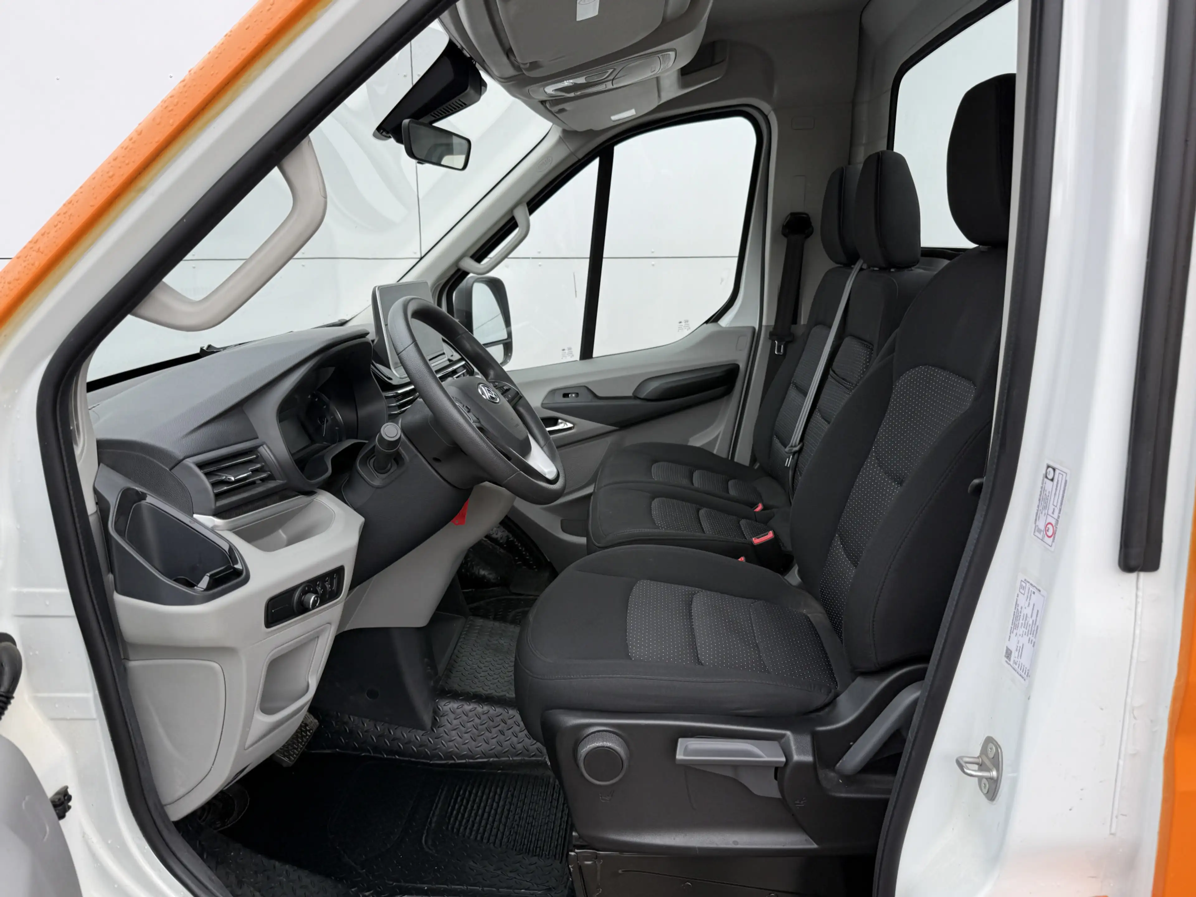 Maxus eDeliver 9 65kWh Elektrisch! L4 172km WLTP 204PK 80kw Snellad — photo 8