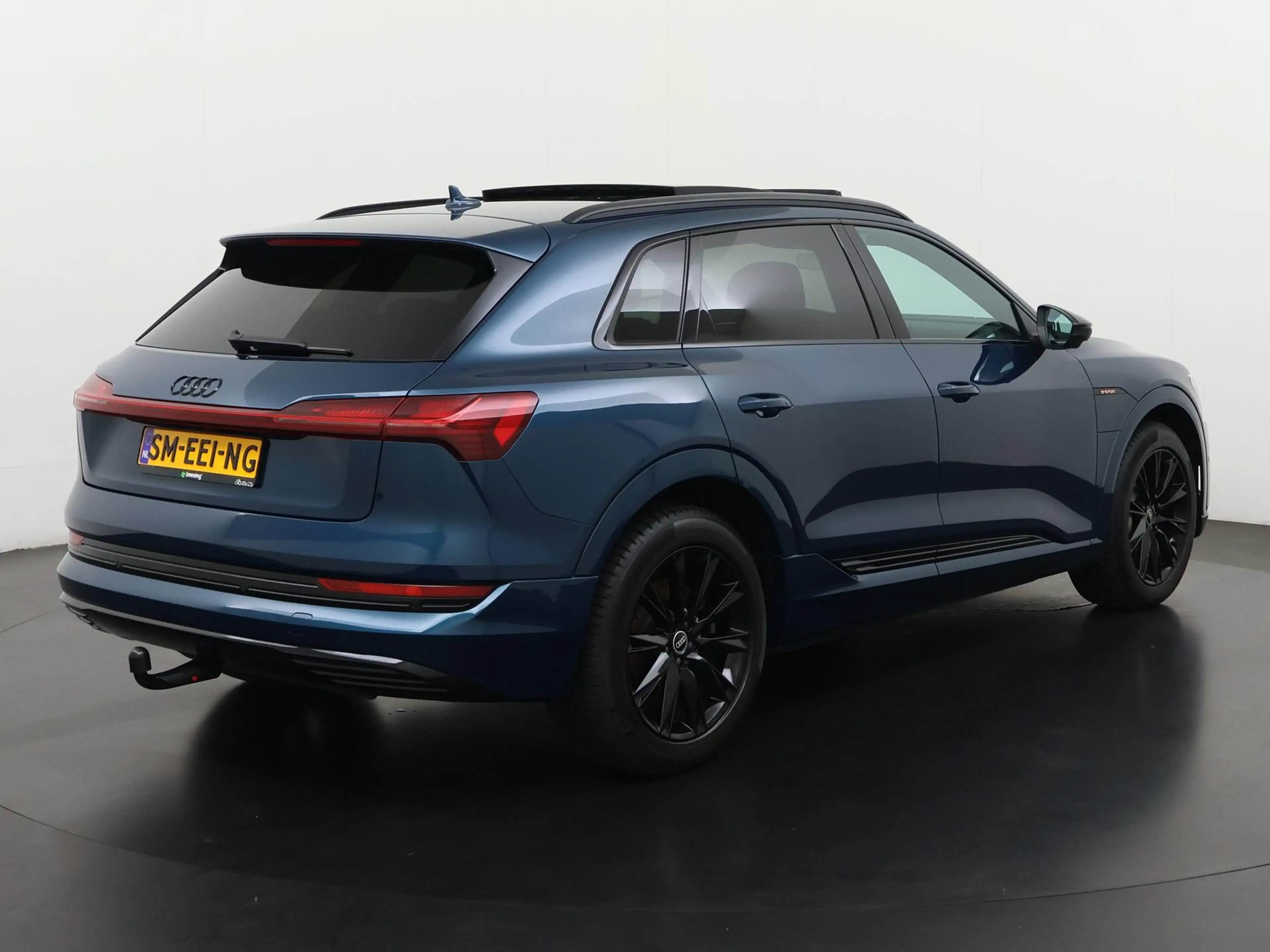 Audi e-tron 55 quattro Advanced Black Style 95 kWh | Panoramad — photo 4