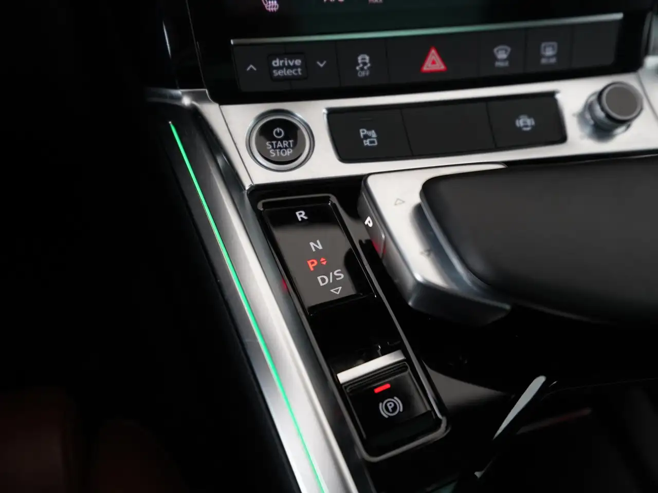 Audi e-tron 55 quattro Advanced Black Style 95 kWh Panoramad, миниатюра 13