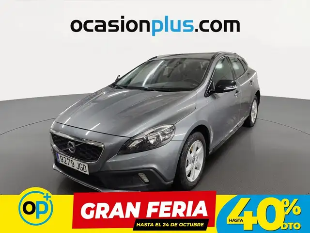 Volvo V40 Cross Country D2 Momentum 120