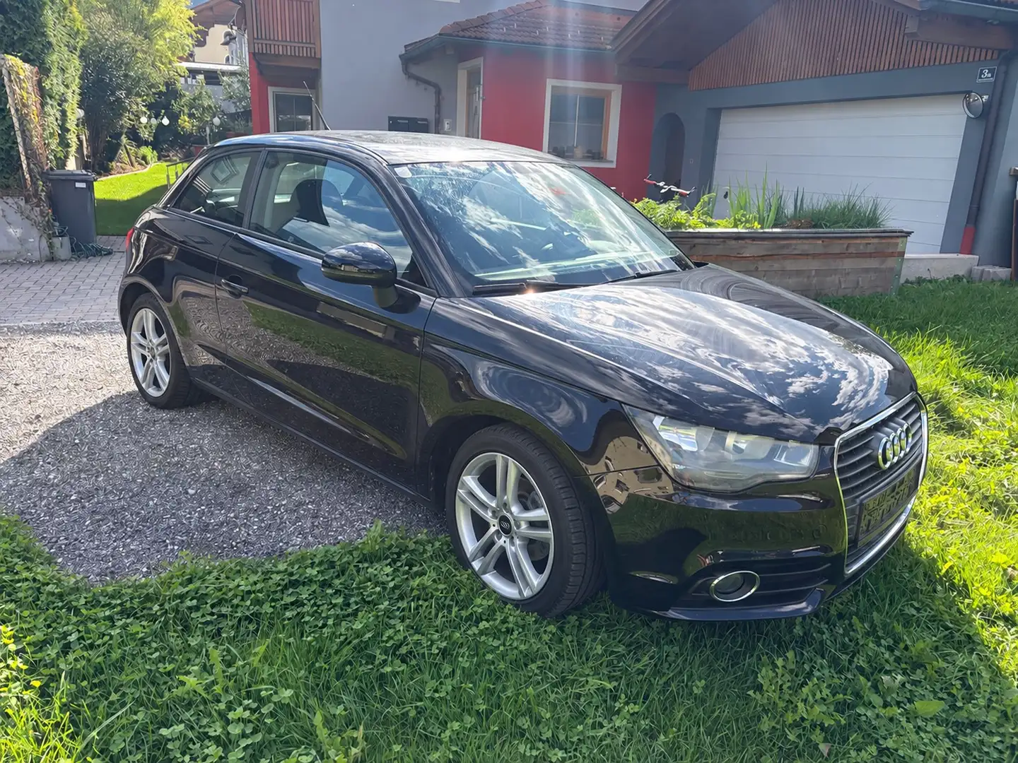 Audi A1 A1 1,2 TFSI Ambition Ambition Schwarz - 1