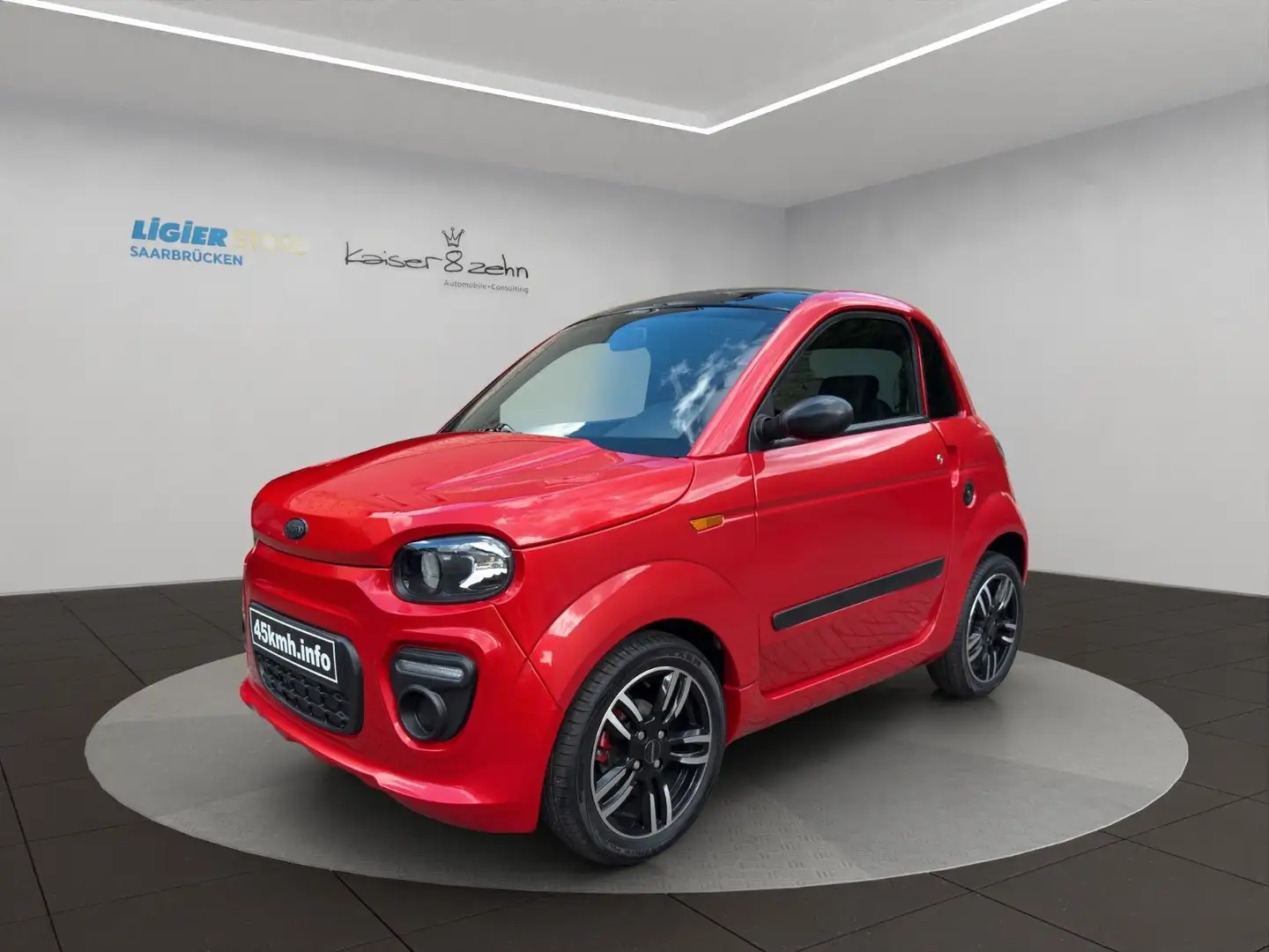 Microcar Due Dué 6 Must DCI *CarPlay* *Servo* Rojo - 1
