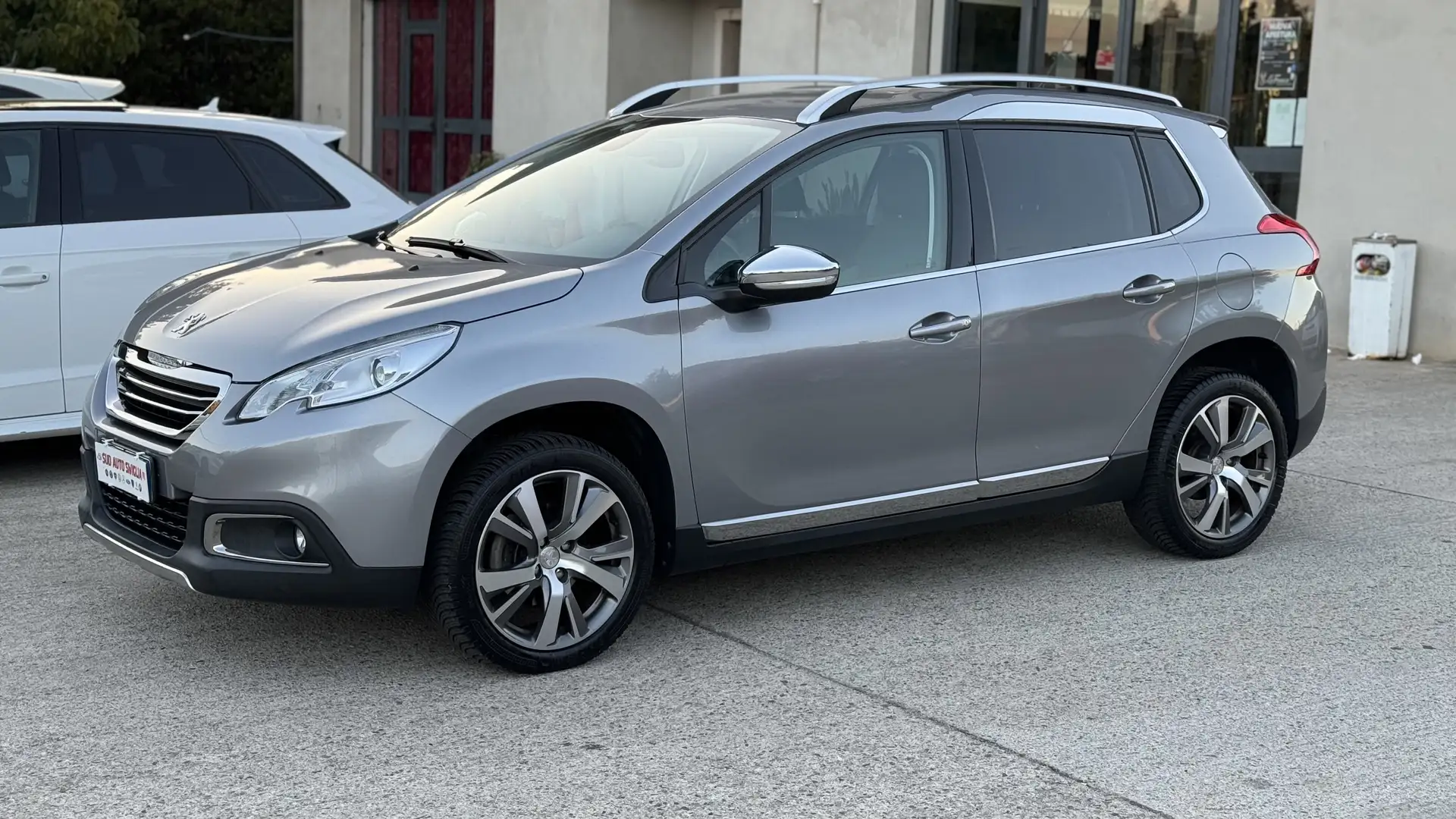 Peugeot 2008 1.6 bluehdi Allure s&s 120cv - 1