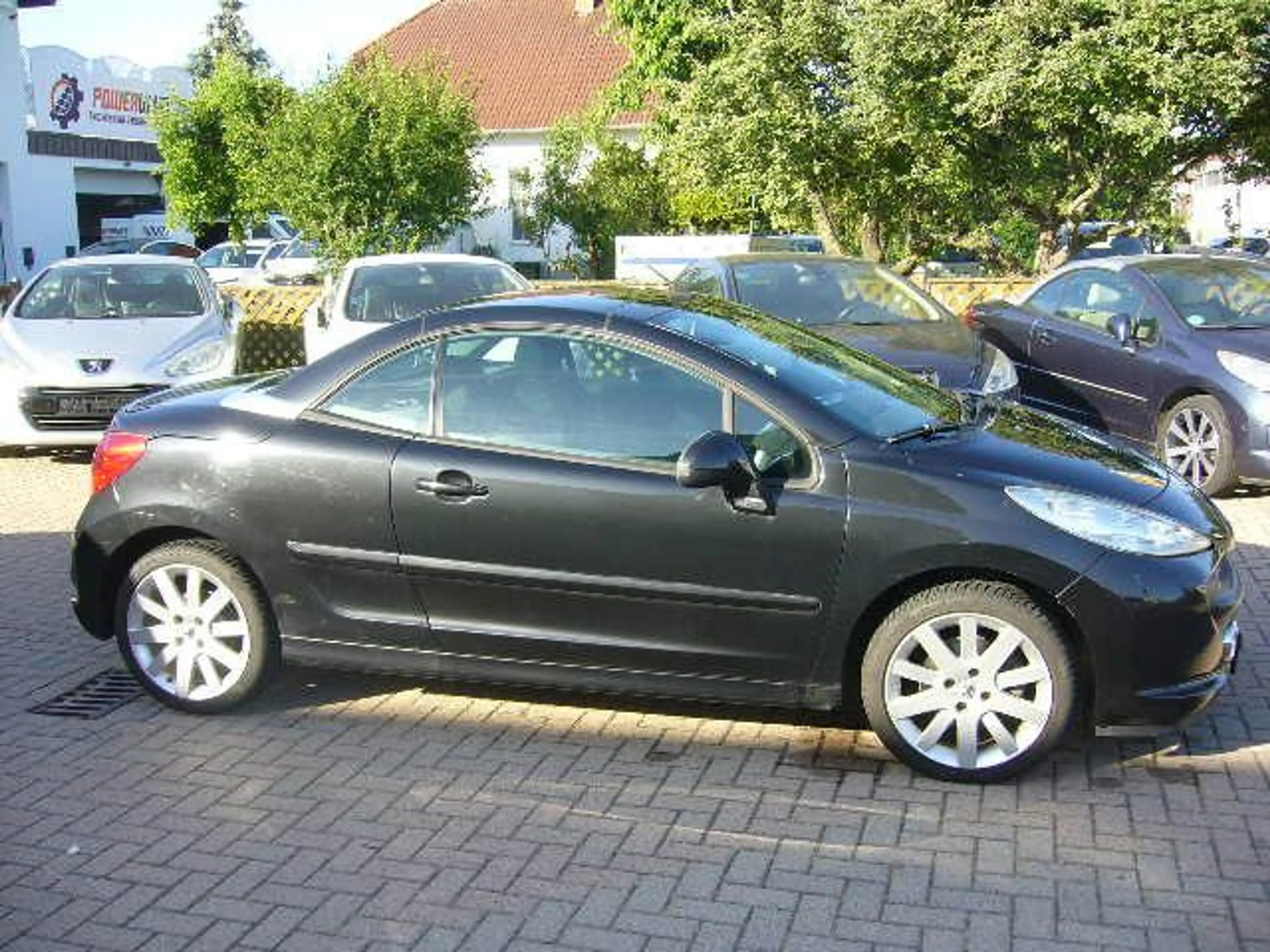 Peugeot 207 CC*1,6*voll-Service* — photo 2