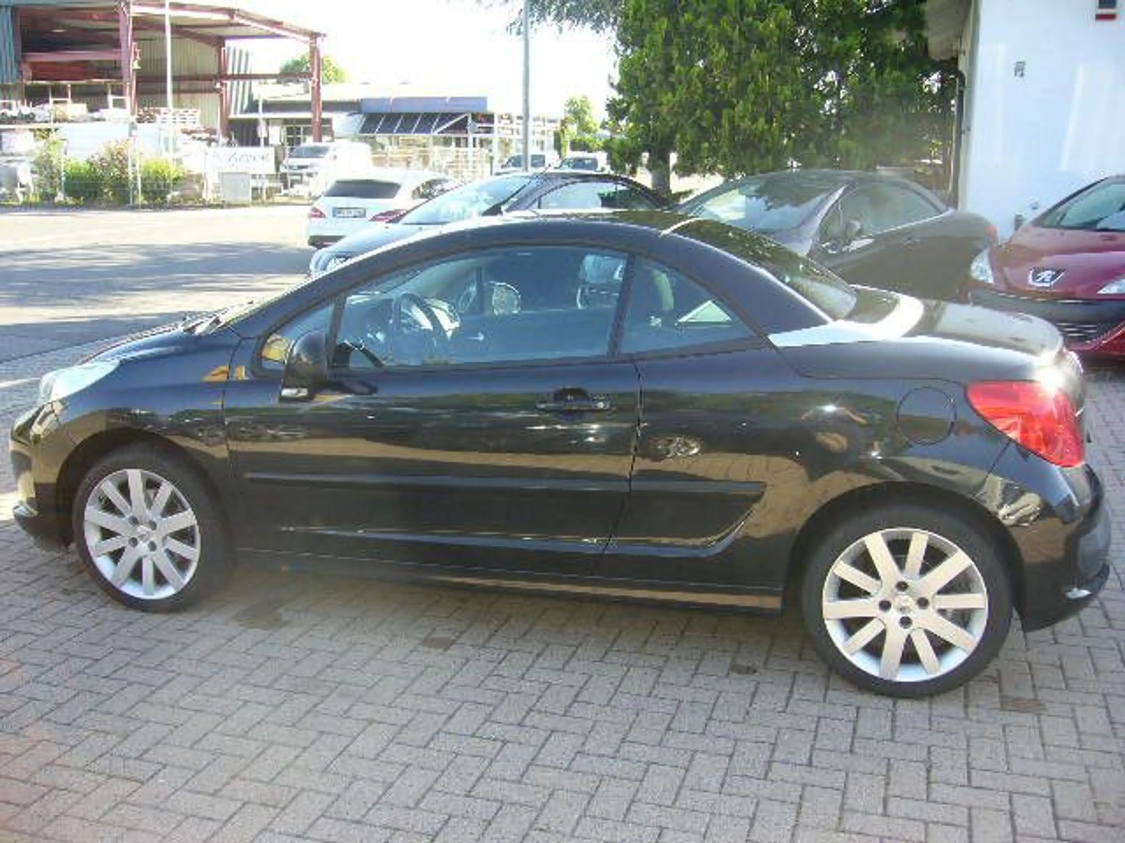 Peugeot 207 CC*1,6*voll-Service* — photo 6
