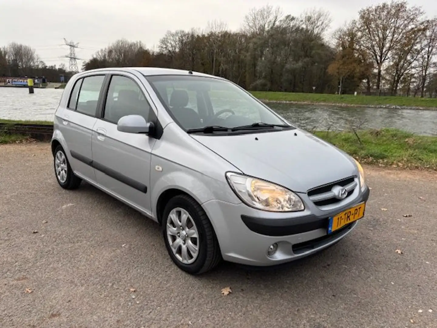 Hyundai Getz Getz 1.4i Active Cool Срібний - 2