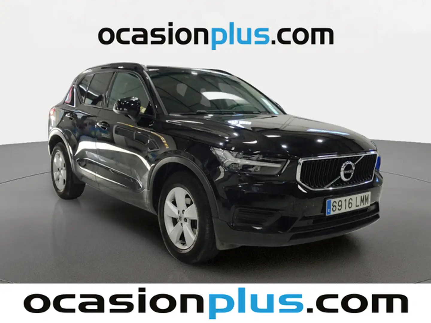Volvo XC40 T2 Momentum Core Zwart - 2